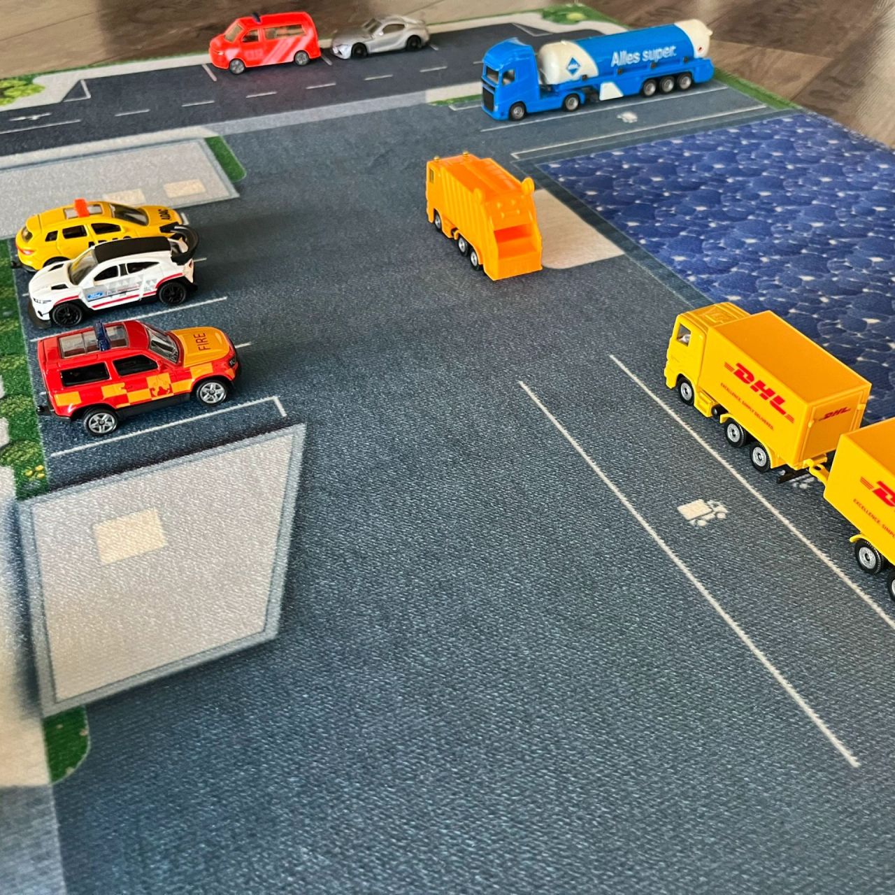 Spielteppich Hugo Spielteppich Hugo mit Hafen
